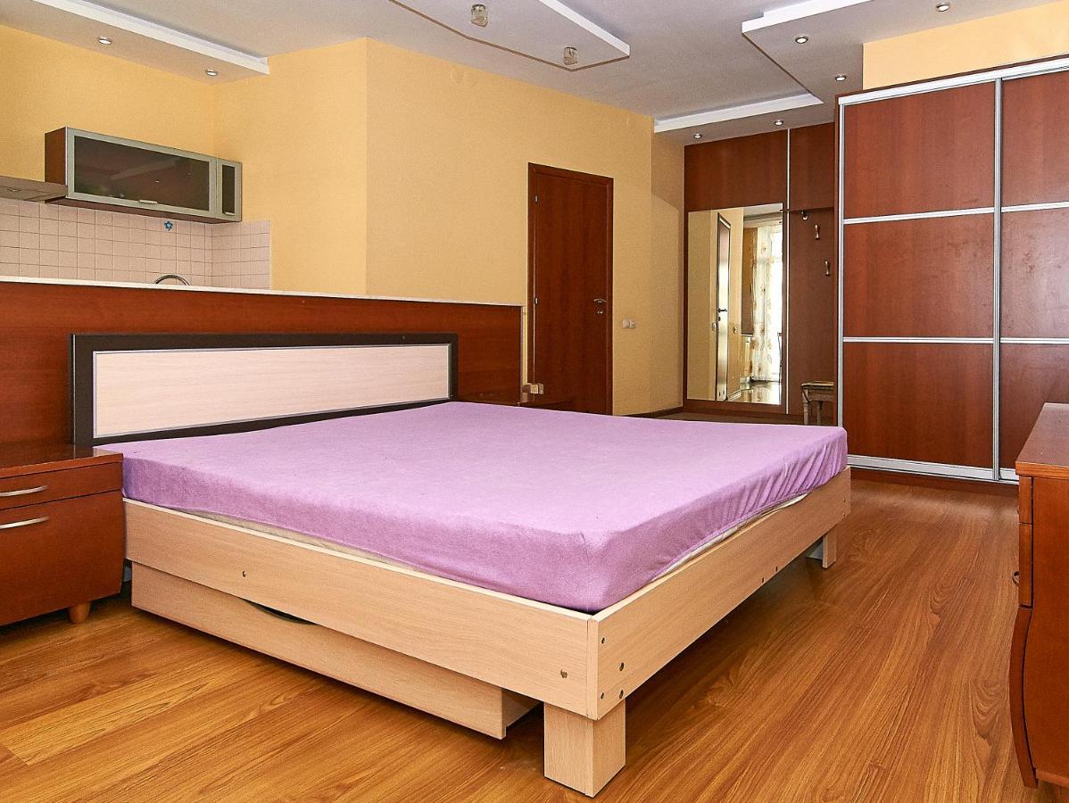 Inn Home Apartments-Olimpiysky Stadium Area Kyjev Exteriér fotografie